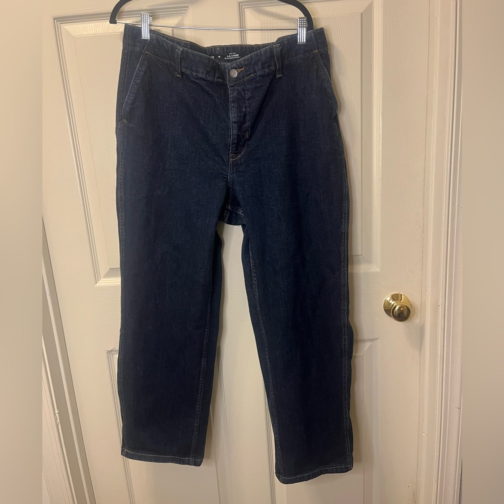 Old Navy Women’s High Rise Loose Dark Navy Jeans. Size 18 with 27in inseam‎